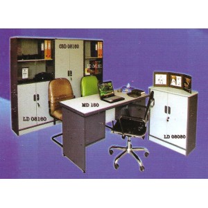 Meja Kantor Daiko MD 150