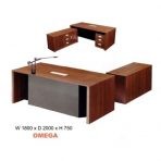 Meja Resepsionis Carrera Type Omega