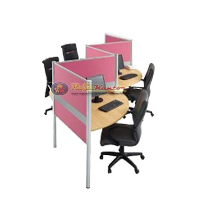 Partisi Kantor Modera Konfigurasi 4 Orang (Warna Pink)